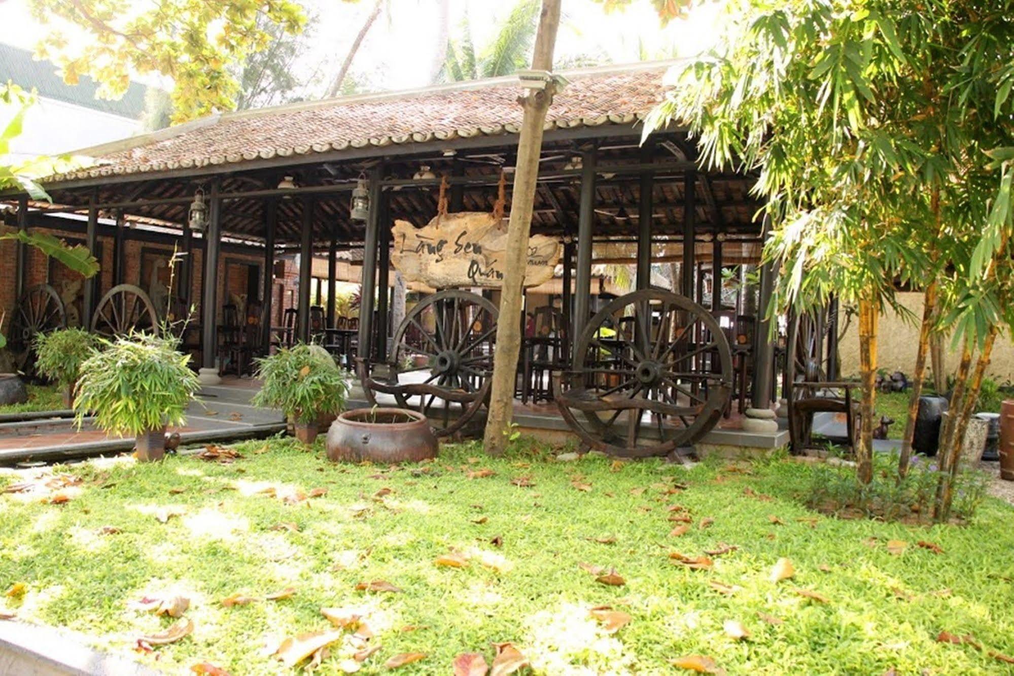Lotus Village Resort Mui Ne Exterior photo