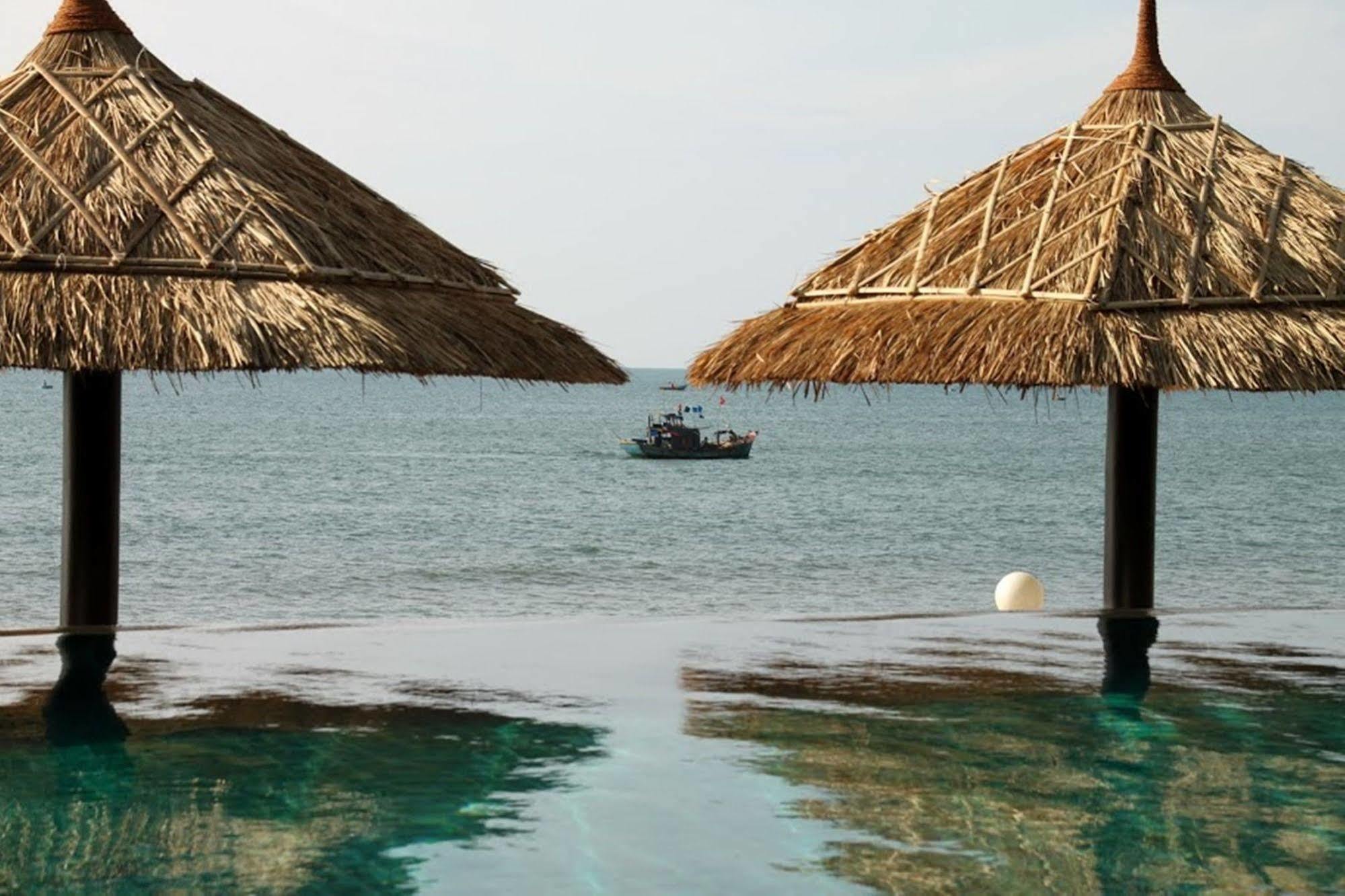 Lotus Village Resort Mui Ne Exterior photo