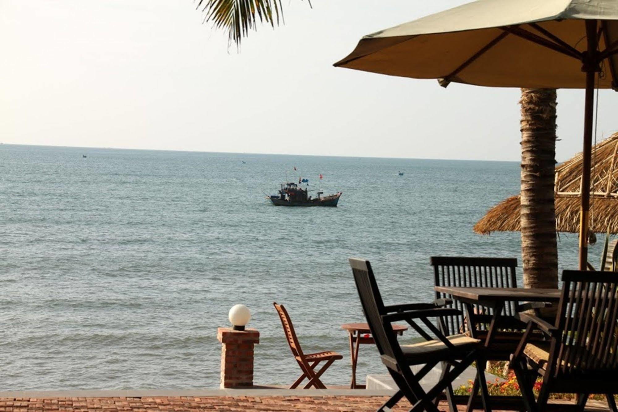 Lotus Village Resort Mui Ne Exterior photo